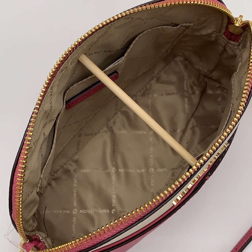 MICHAEL KORS
Jet Set Travel Medium Logo Dome Crossbody Bag ROSEWOOD MULT… - Picture 11 of 16